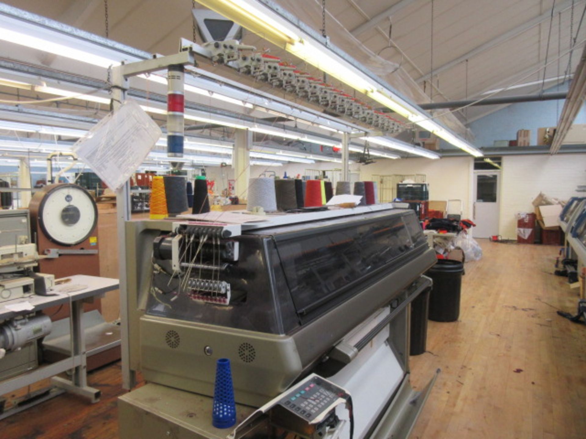 Shima Seiki SES 122FF 7gg knitting machine - Image 2 of 7