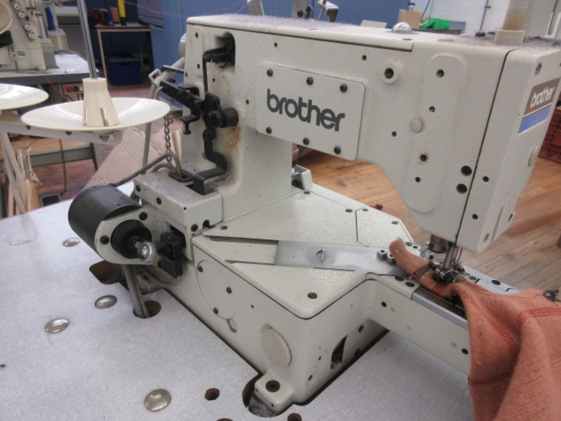 Brother FD3-B257-051-8 overlocker sewing machine (2012) - Image 3 of 4