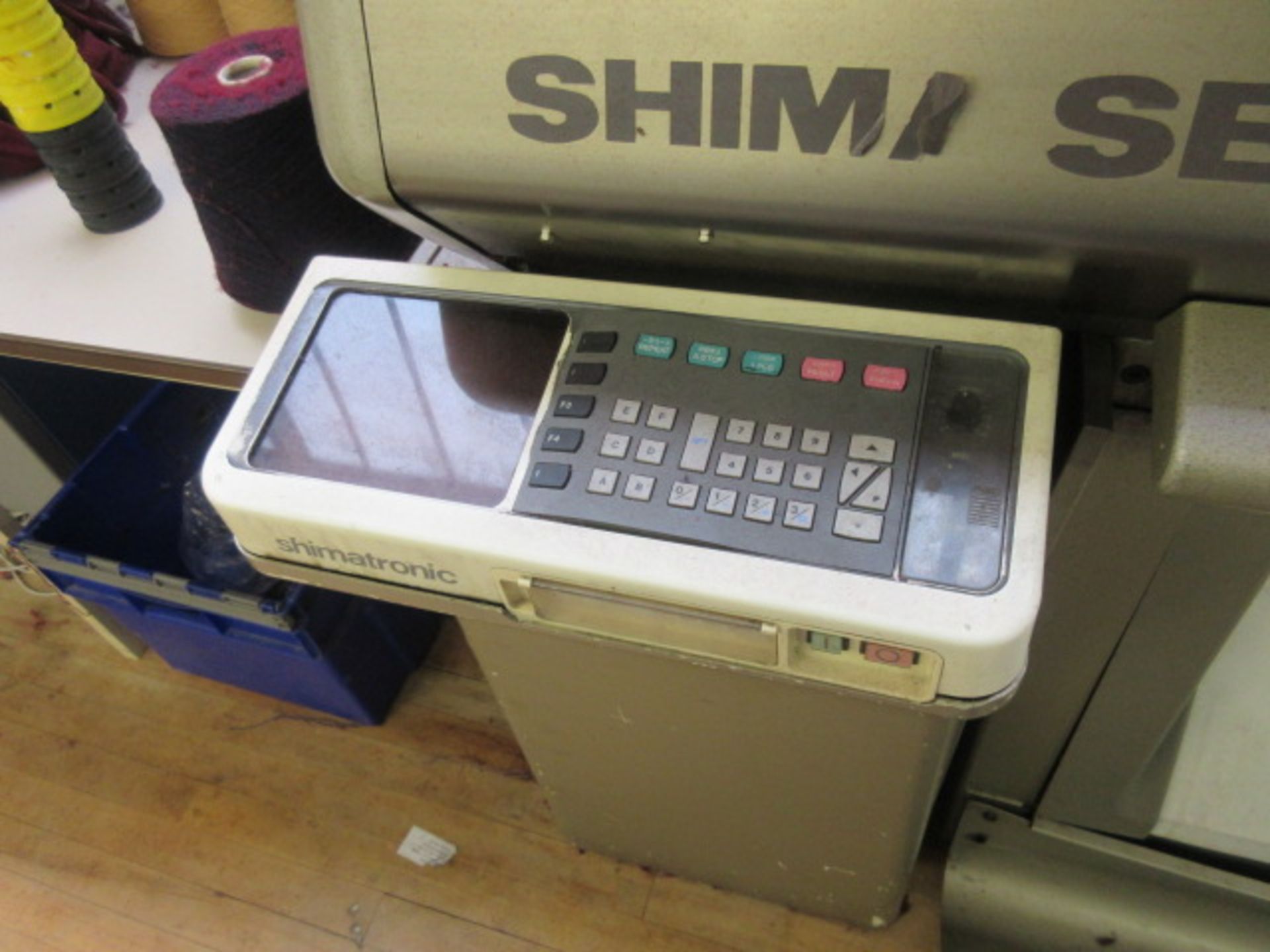 Shima Seiki SES 122FF 7gg knitting machine - Image 4 of 7