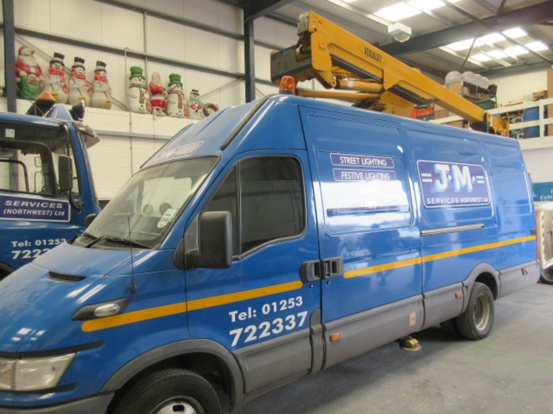 Iveco Daily 50C14 van (2005) with Versa Lift access platform - Image 2 of 9