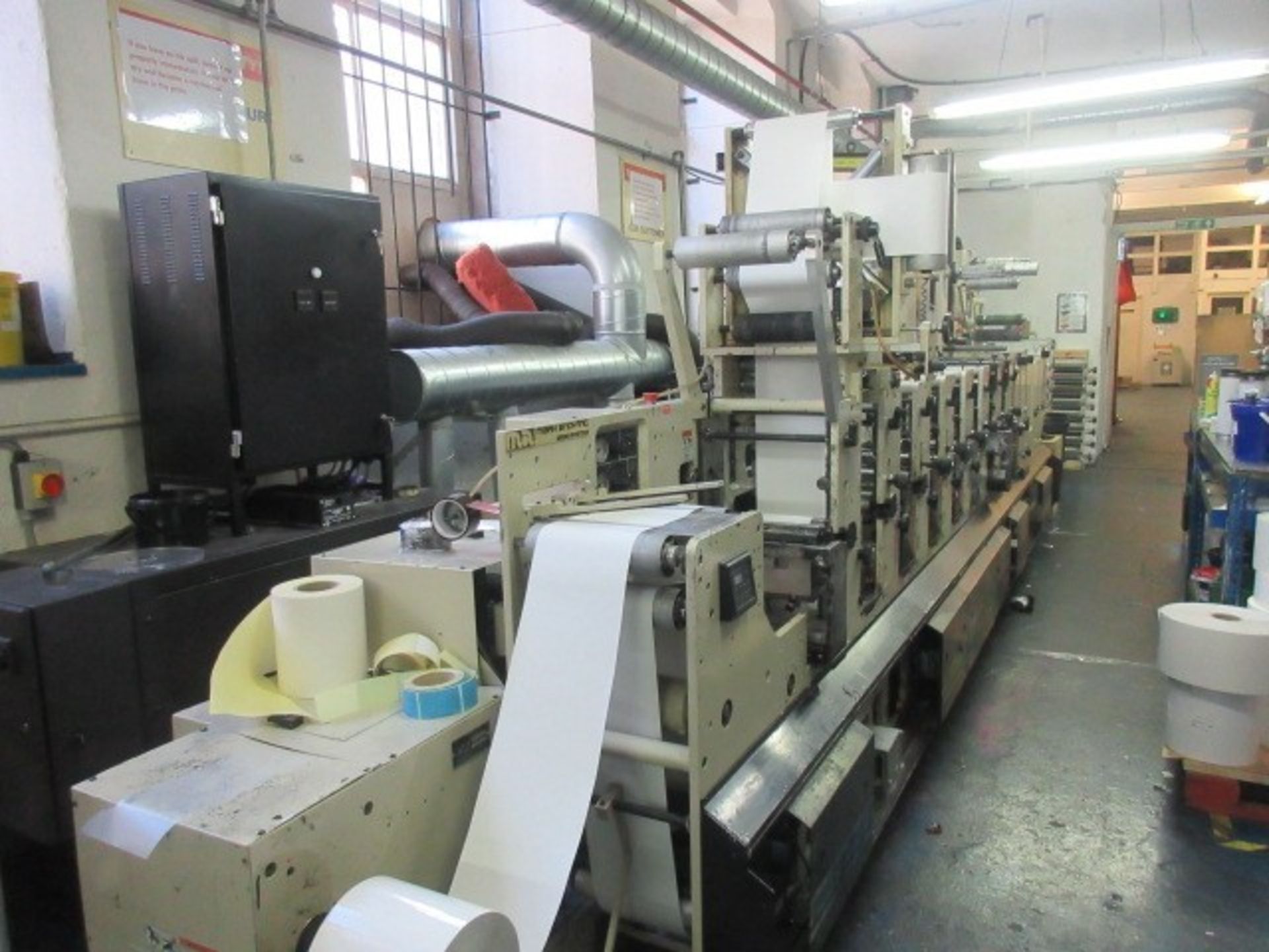 Mark Andy 2200-10F 10” 8 colour flexographic label printing press. Serial no: 1260086 (2002) - Image 140 of 383