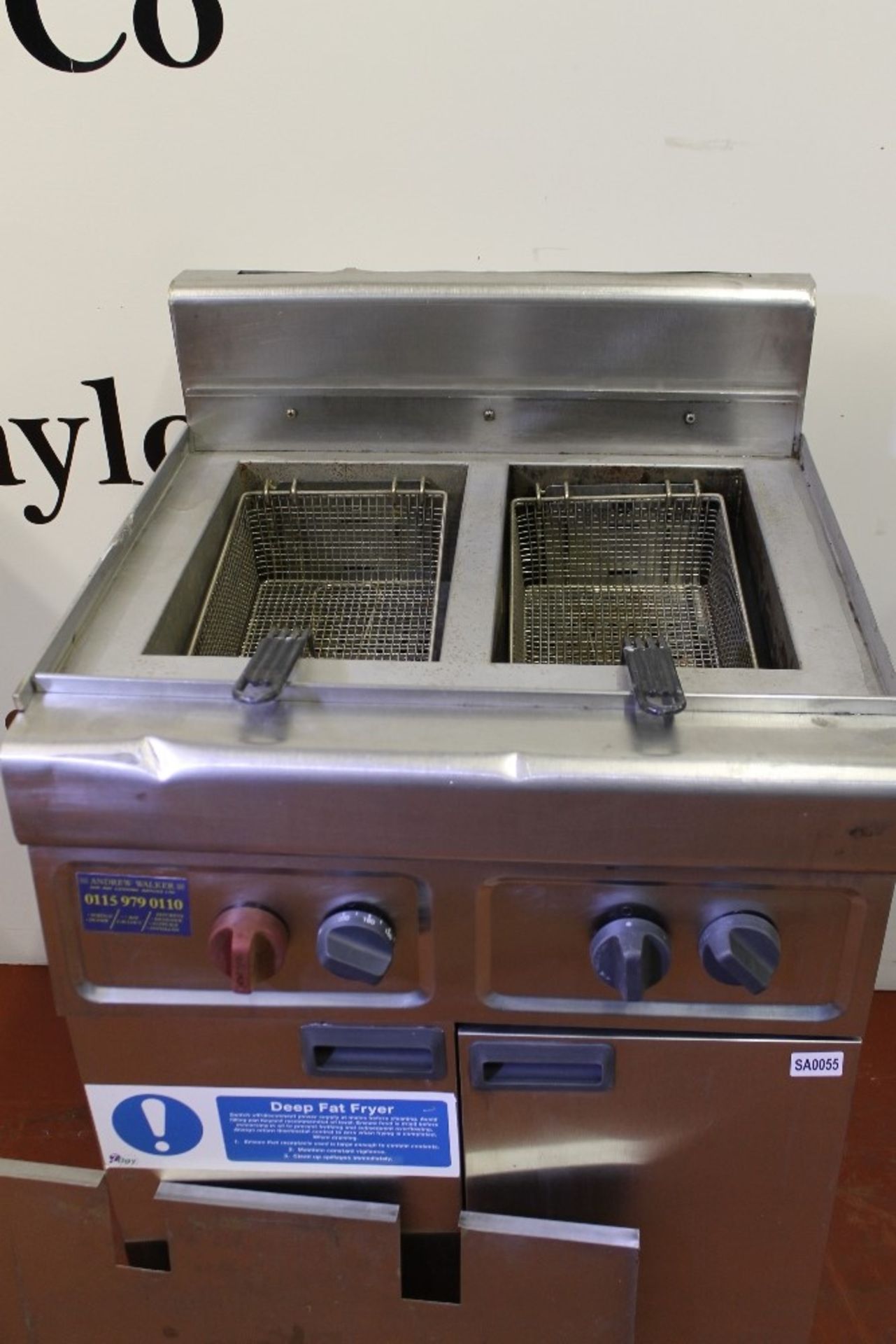 Twin Tank Double Basket Gas Fryer – NO VAT