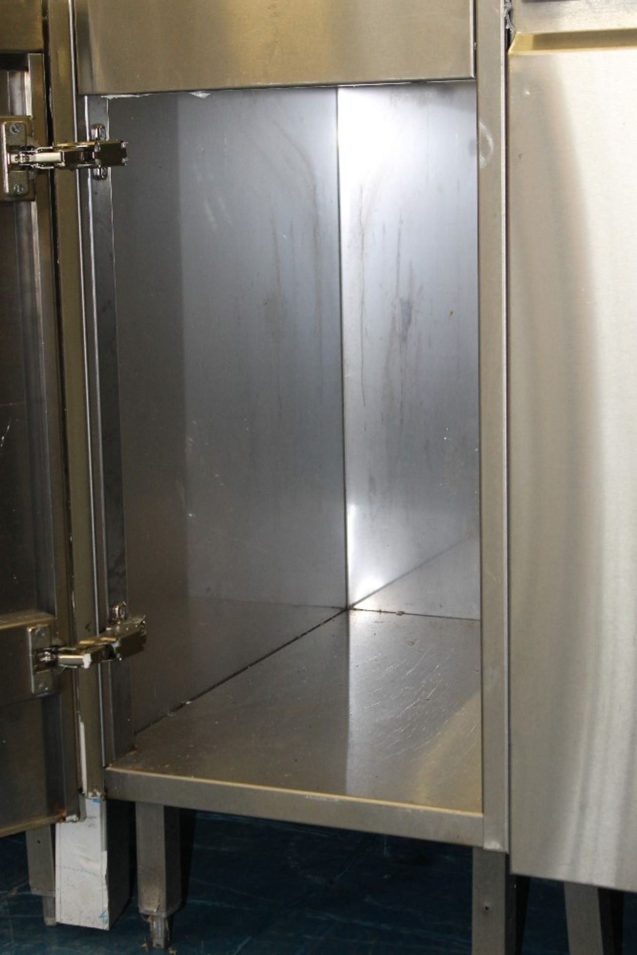 Stainless Steel Catering Cupboard – NO Shelves – NO VAT W40cm x H88cm x D60cm - Bild 2 aus 2