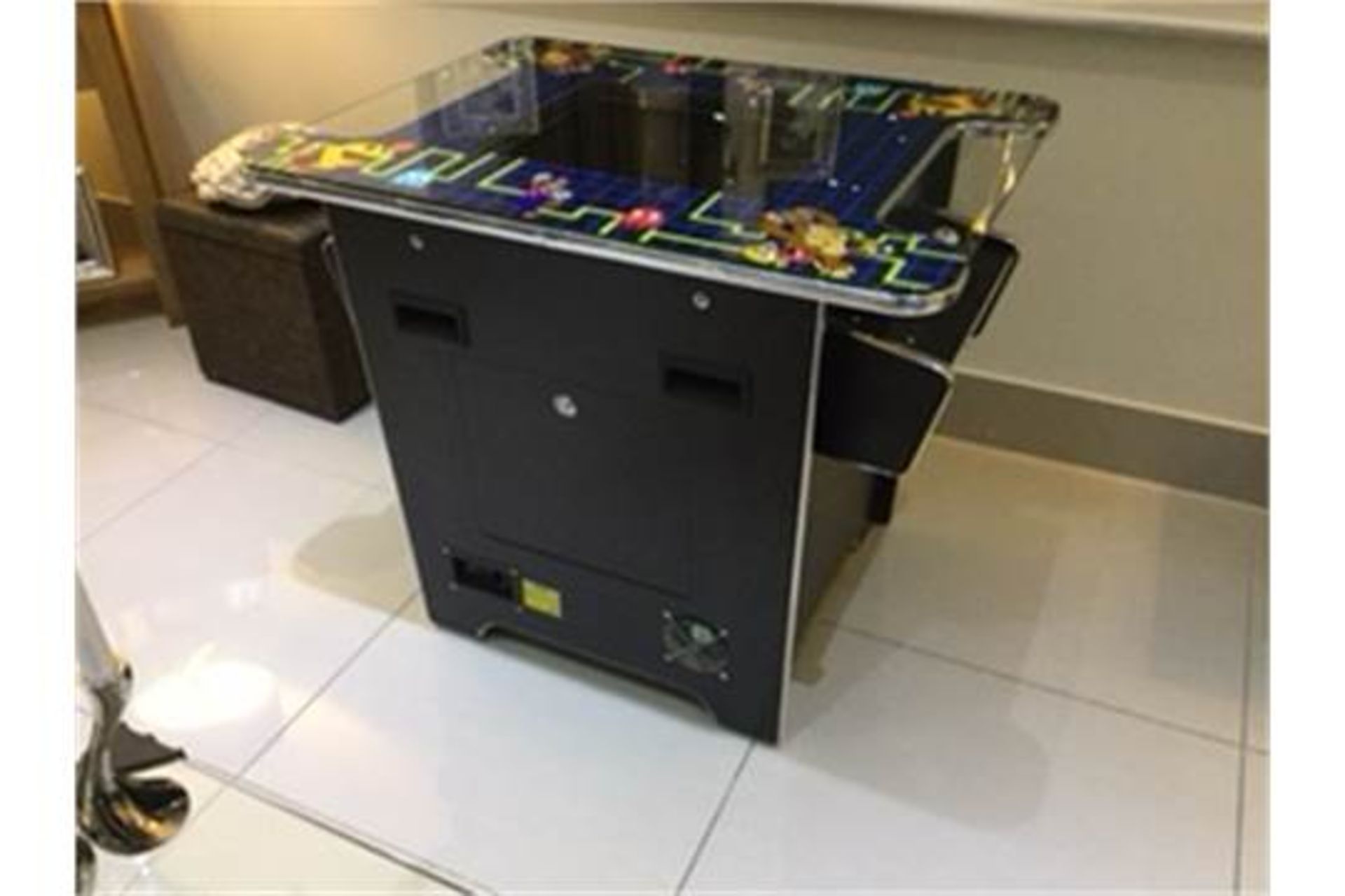 Space Invaders Game Machine -Brand New & Boxed with over 60 Games from the 80's to choose from - Image 5 of 6