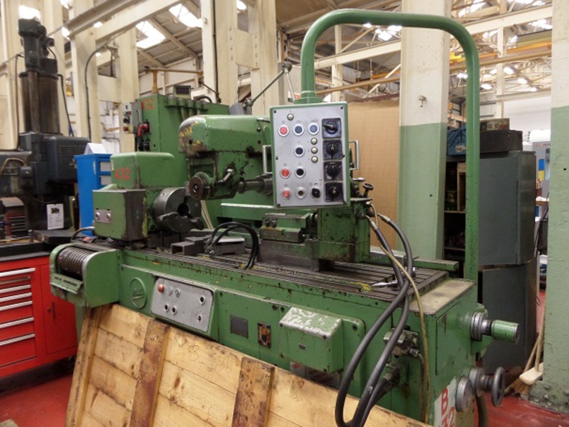 Hurth LKF 1000 Horizontal Spline Milling Machine - Image 2 of 8