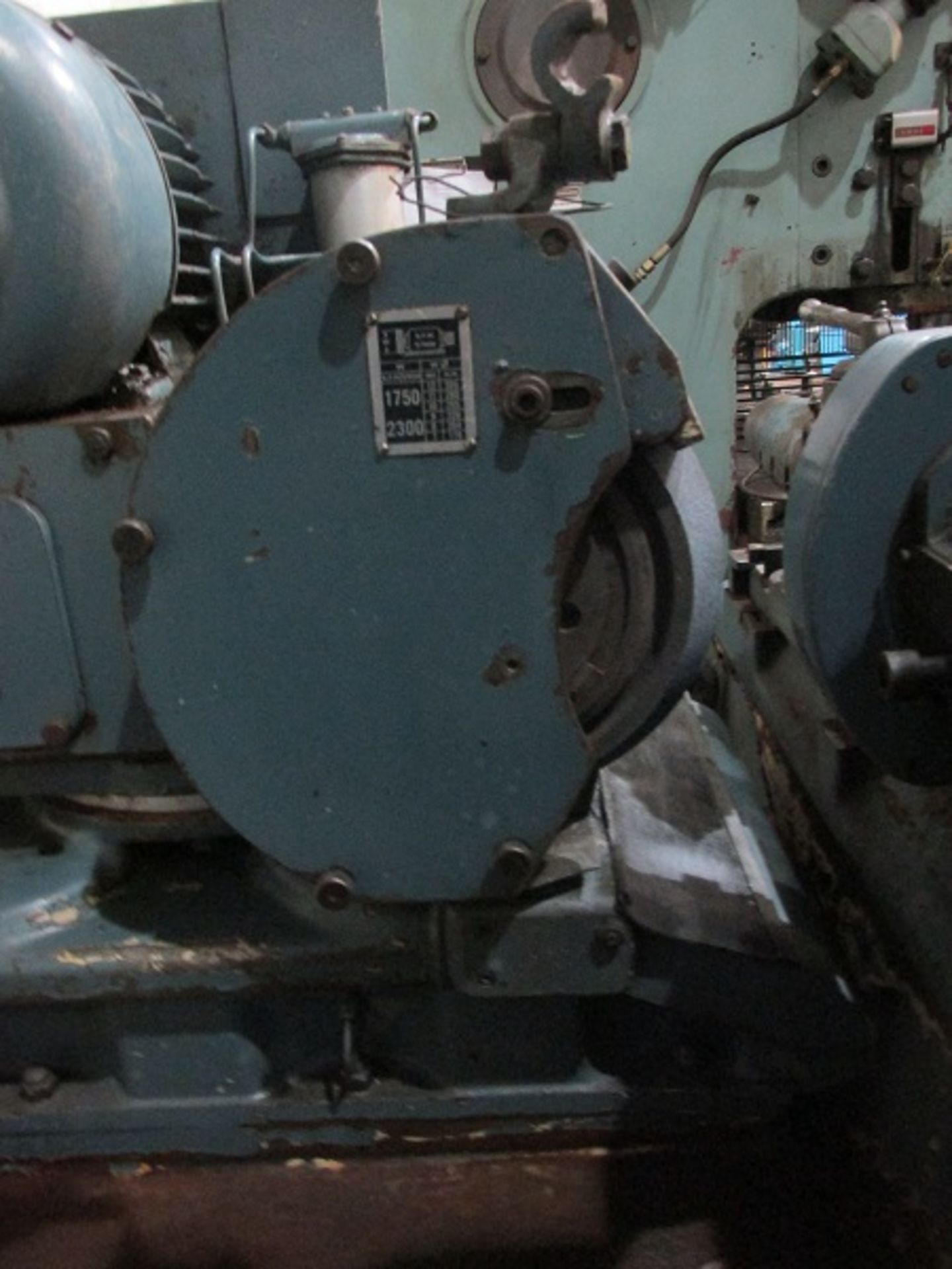 Jones and Shipman 1300 Cylindrical Grinder - Image 13 of 19