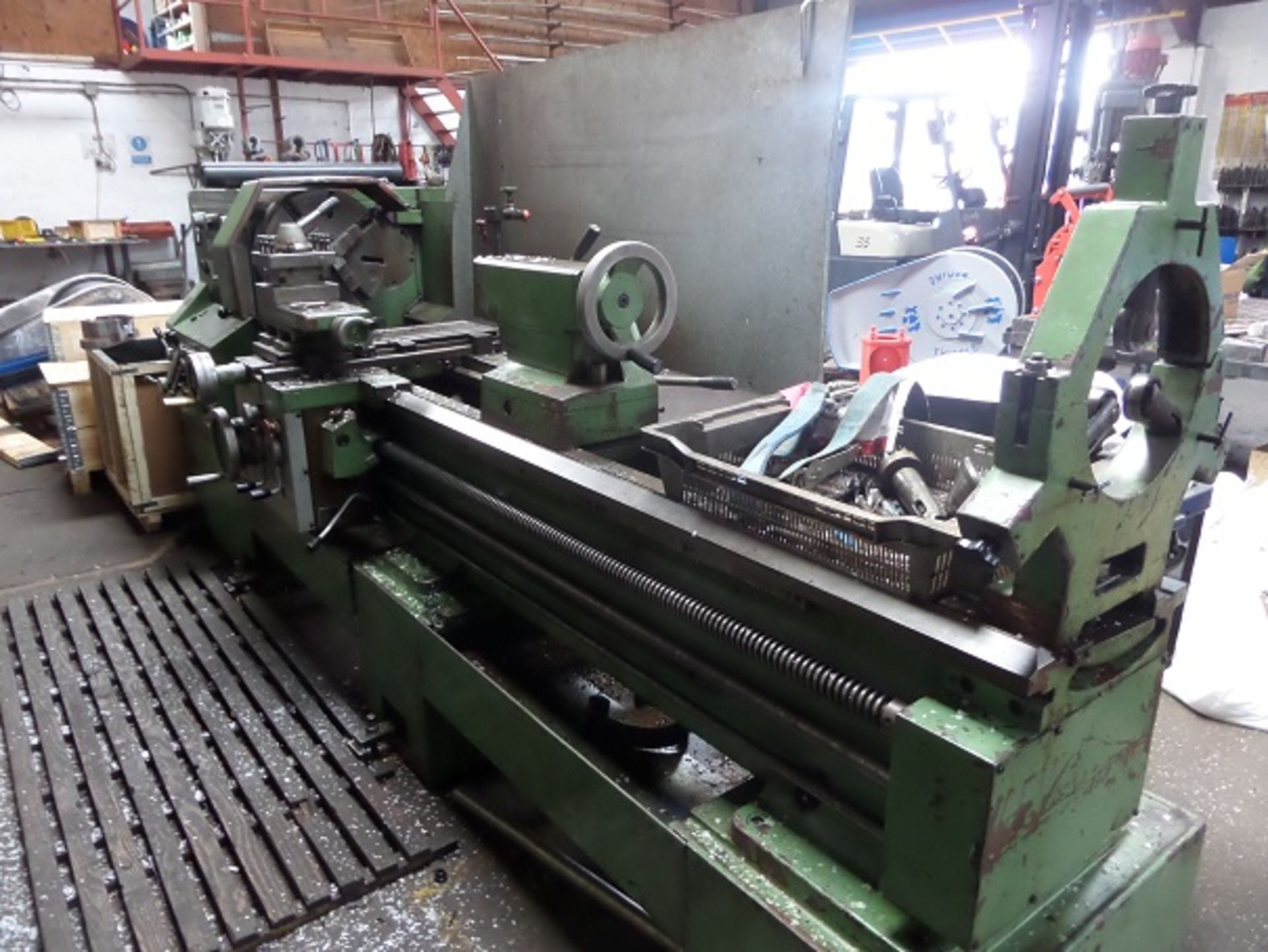 Tarnow TUJ 50m Gap Bed Lathe x 1500mm