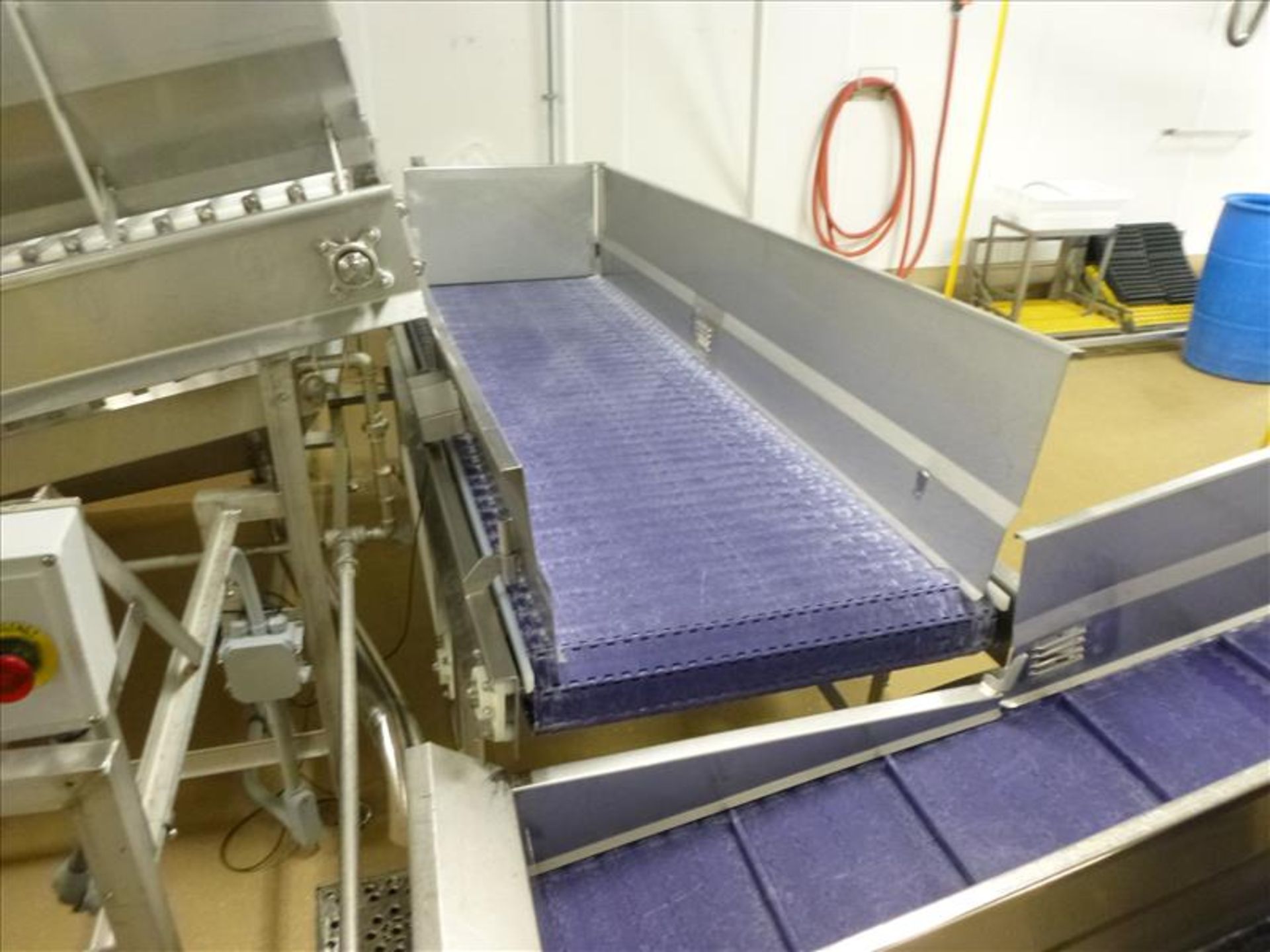 approx. 30 in. x 8 ft. s/s frame belt conveyor on casters, c/w flat plastic belt, (re-hang feed
