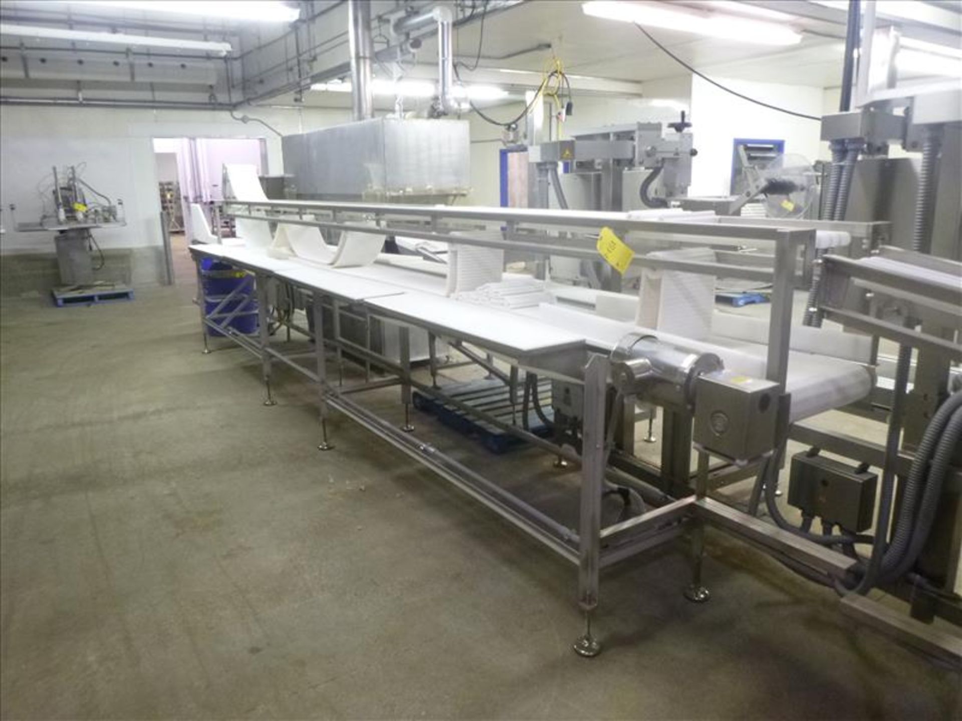 packing conveyor, 16 in. x 23 ft, 1 hp (further processing)