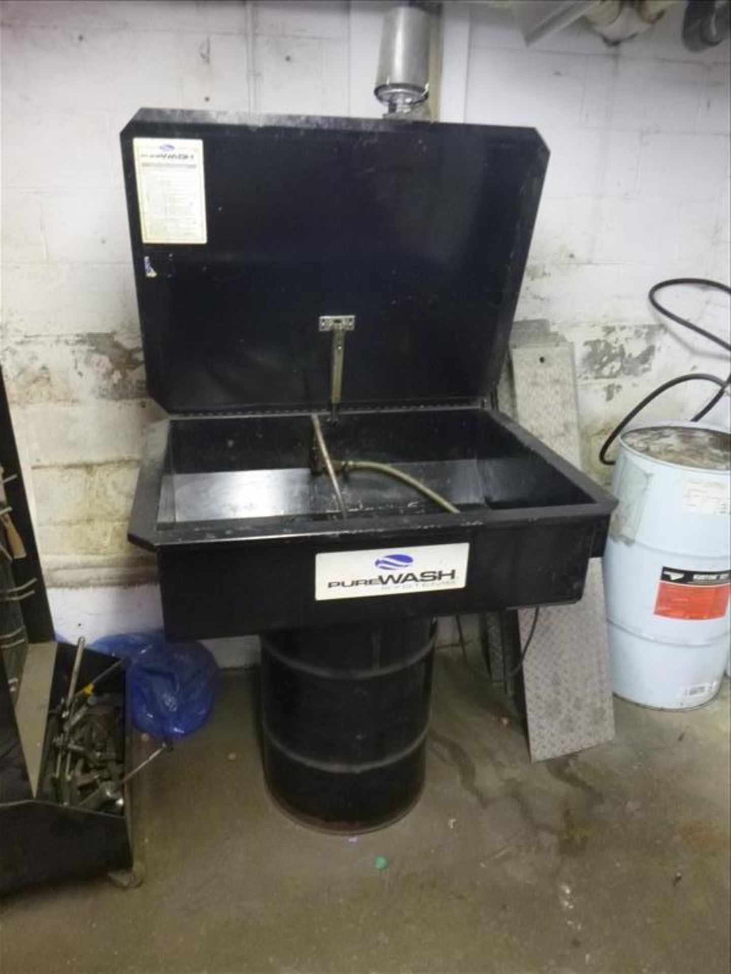 PureWash parts washer, mod. Kustom221(maint. shop, south basement)