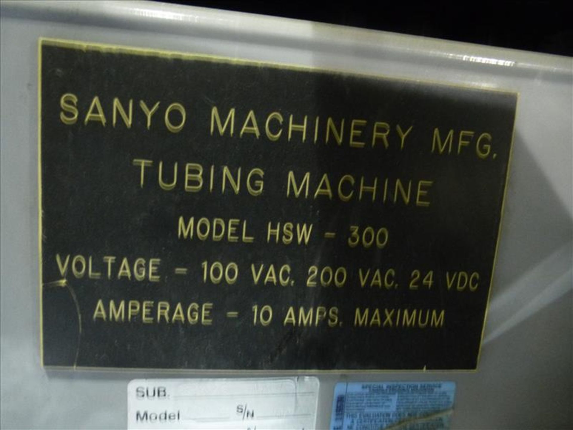 Sanyo Machinery Mfg. film tubing machine, model HSW-300 (Located In Warehouse, 392 Silvercreek Pkwy. - Bild 2 aus 3