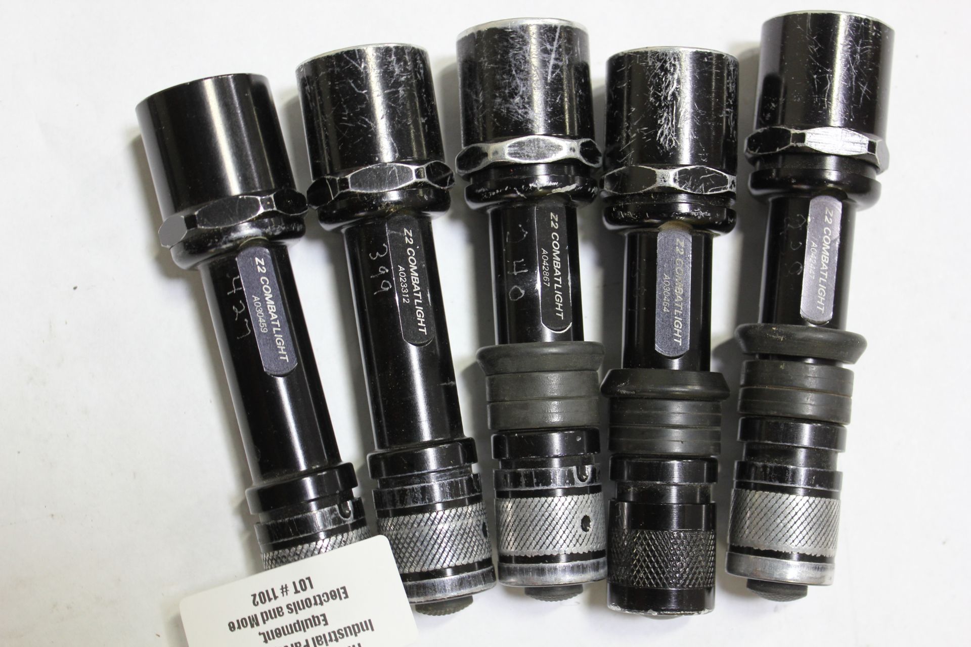 LOT OF SURE FIRE TACTICAL FLASH LIGHTS - Image 4 of 4