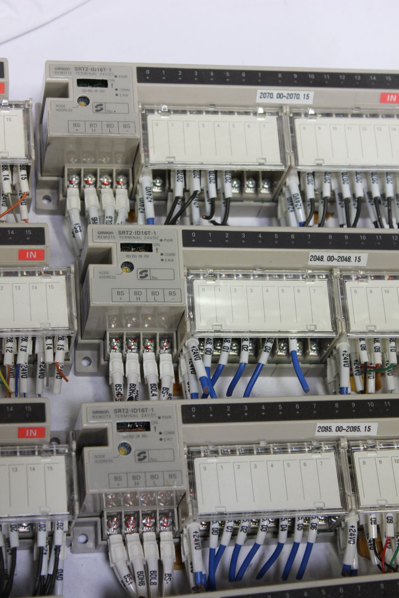 10 OMRON SRT2-ID16T-1 REMOTE TERMINALS - Image 3 of 5