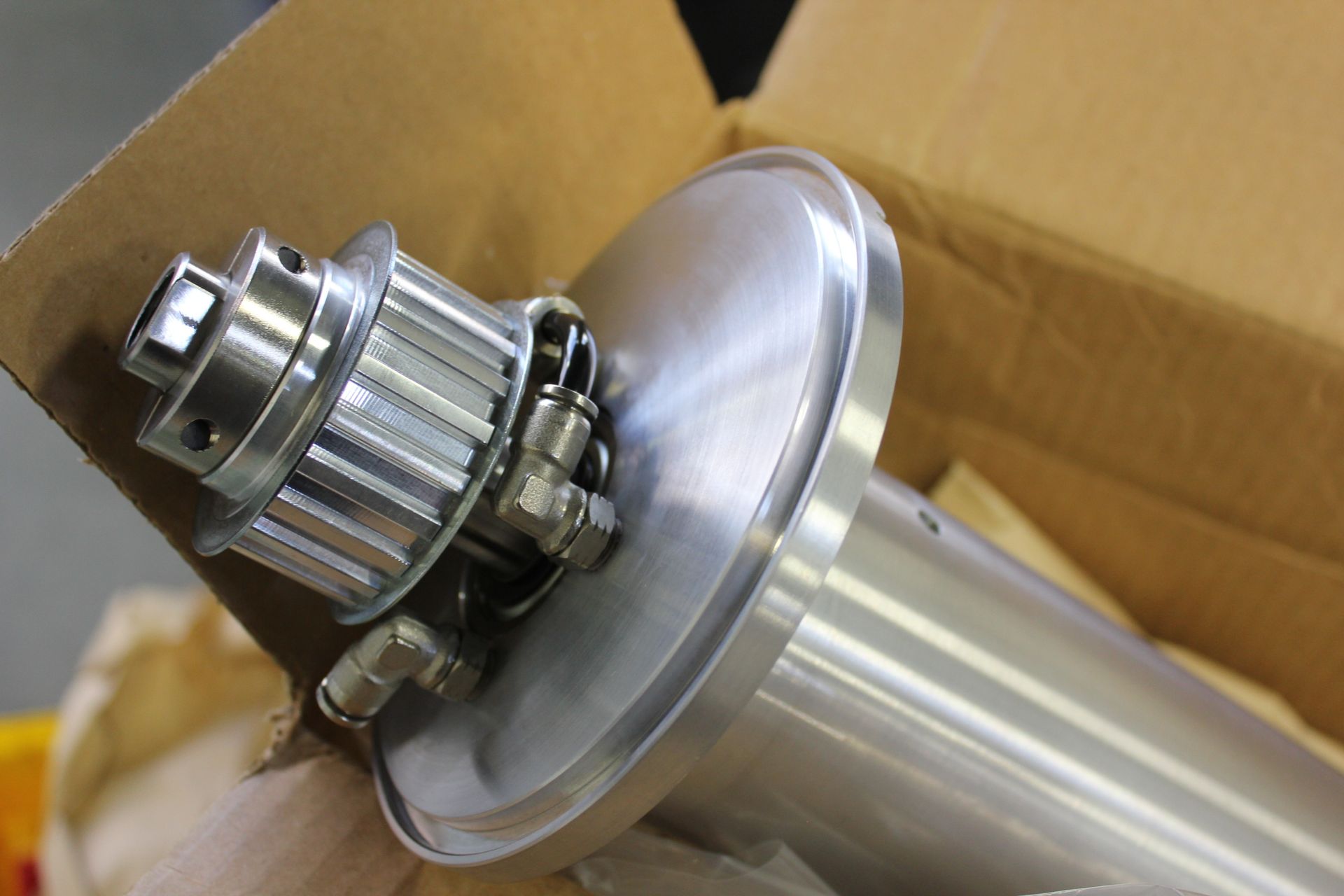 LARGE NEW AIR SPINDLE MOTOR - Image 6 of 6