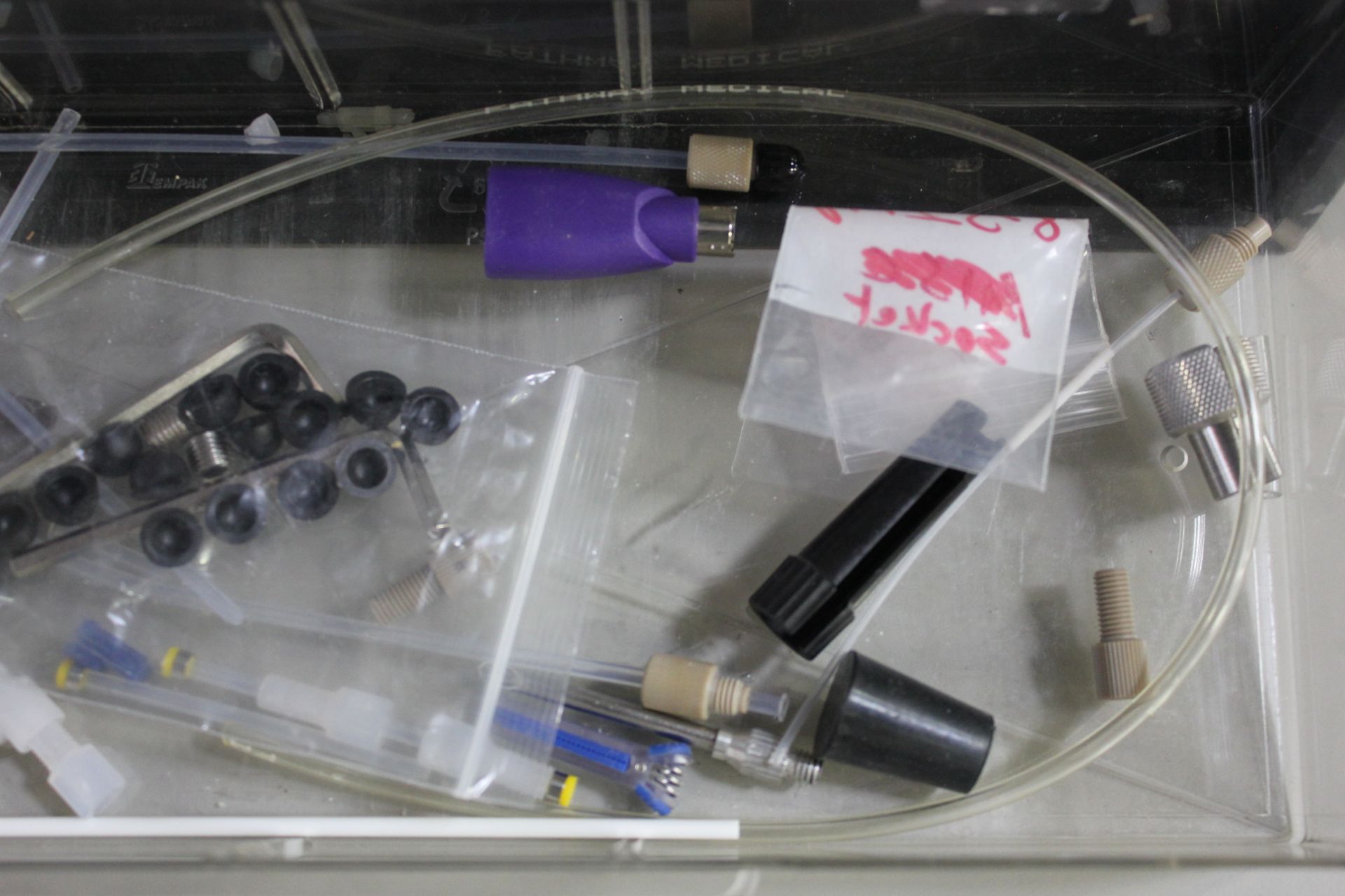 UPCHURCH SCIENTIFIC CABINET WITH HPLC FITTINGS - Image 10 of 12
