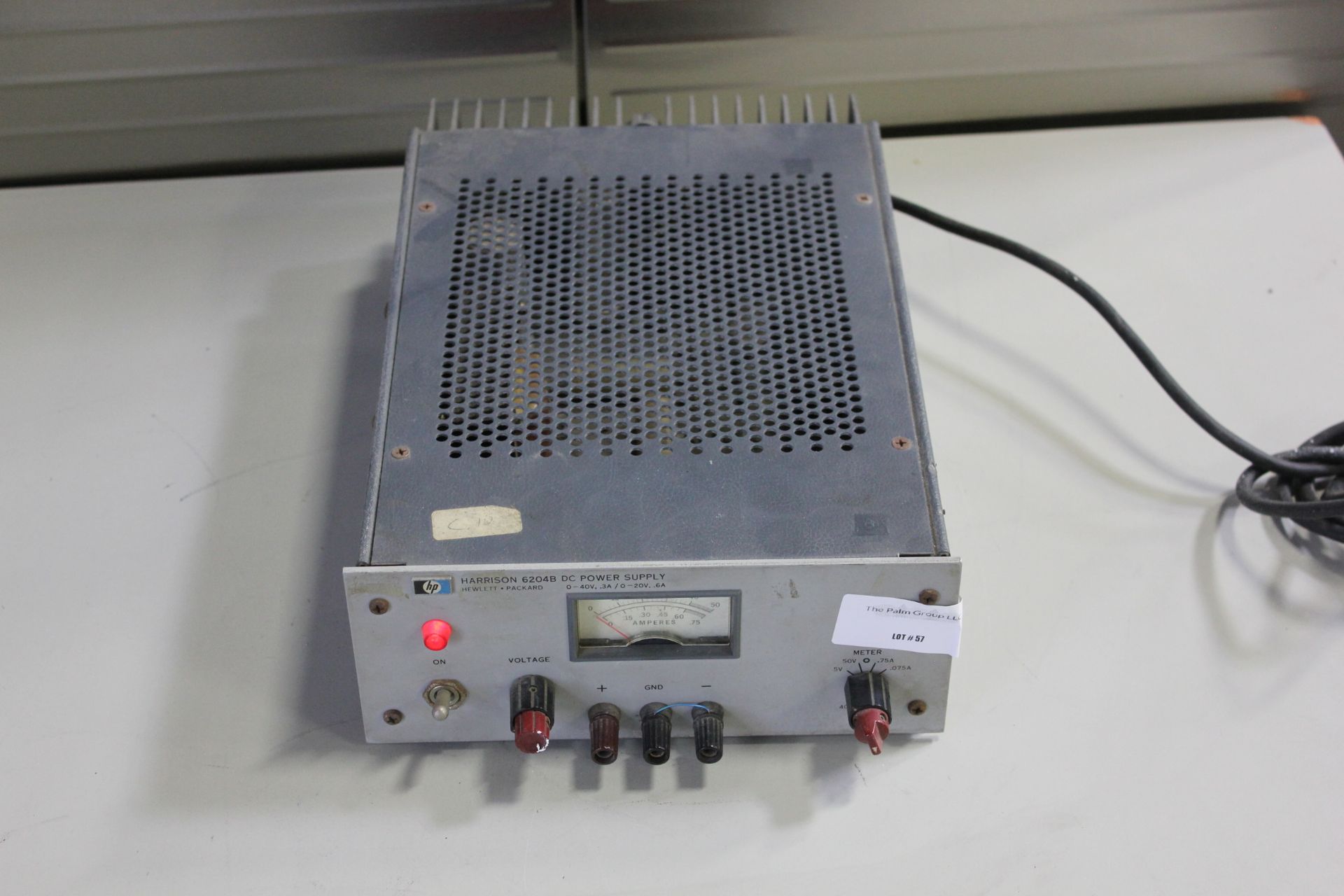 HP 6204B DC POWER SUPPLY