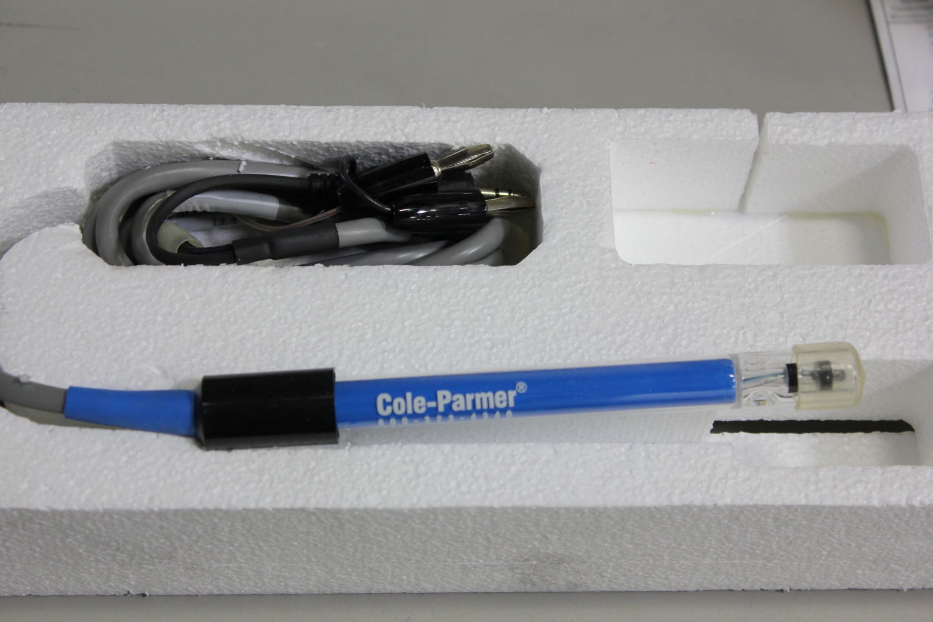 LOT OF COLE PARMER, BECKMAN LABORATORY ELECTRODES - Image 7 of 10