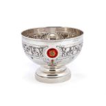 An Edwardian silver Arts & Crafts bowl by Vaughton & Sons, Birmingham, 1907