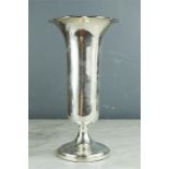 A silver vase by Walker & Hall, Sheffield 1927, 21.16toz total, 24½cm high.