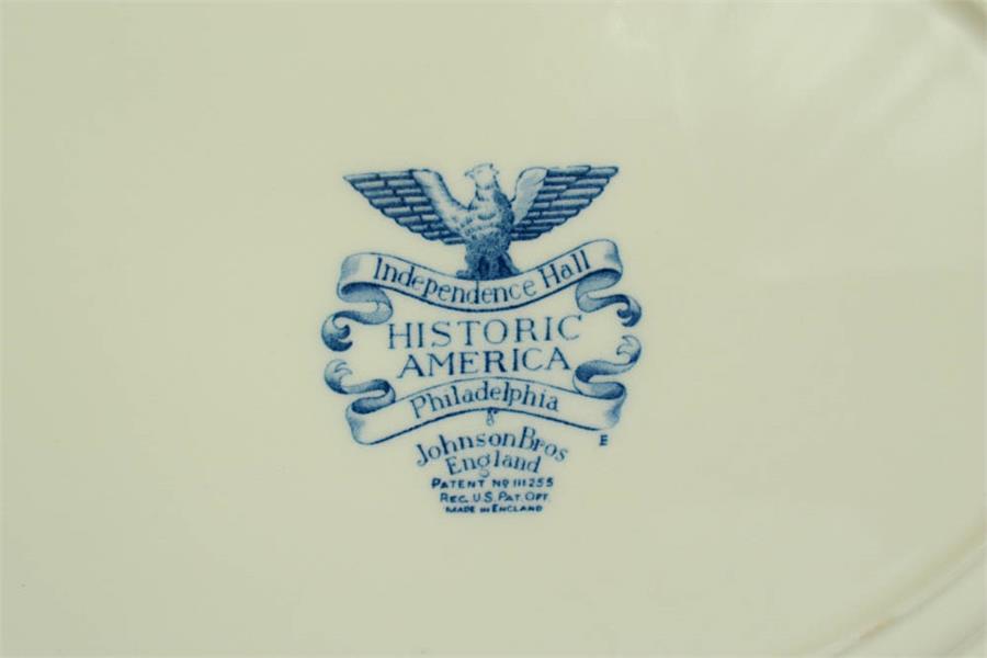 Johnson Bros. 1930s blue and white meat plate 'Independence Hall, Philadelphia from Historical - Image 2 of 2