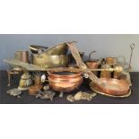 A box of brass ware and copper ware, to include tankards, coal bucket etc.