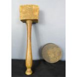 An auctioneers cattle market gavel and block, 31cm long.