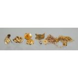 A group of scrap gold including earrings, necklaces etc, 5.3g.