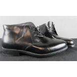 A pair of black Ferragamo Salvator Italian, size 9.