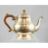 A silver teapot, Birmingham, makers initials SL, 15.84toz.