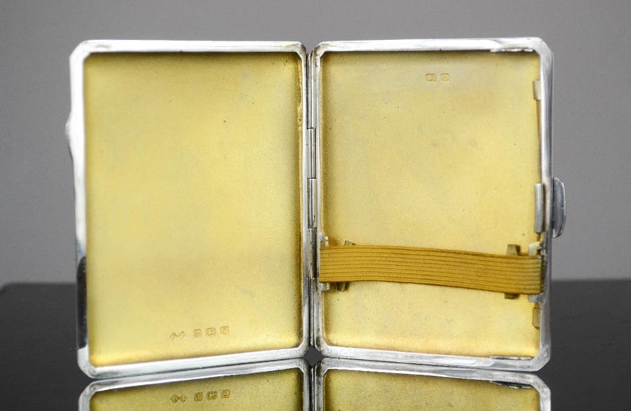 An Art Deco enamel and silver ladies cigarette case, by Frederick Field, Birmingham, 3.06toz. - Image 2 of 8