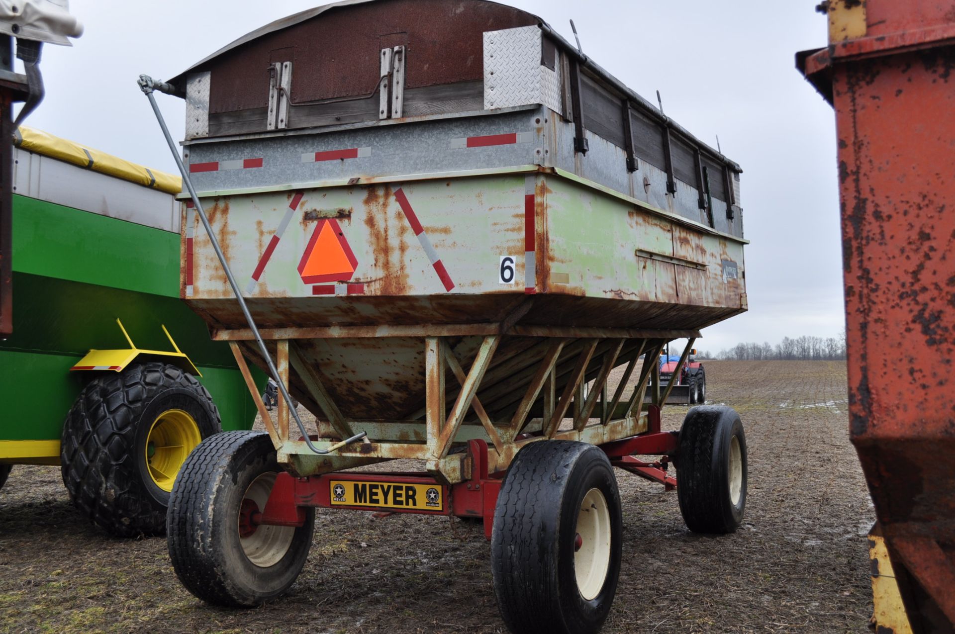 Parker gravity wagon, 500 bu, 2 doors, ****no gear**** - Image 5 of 6