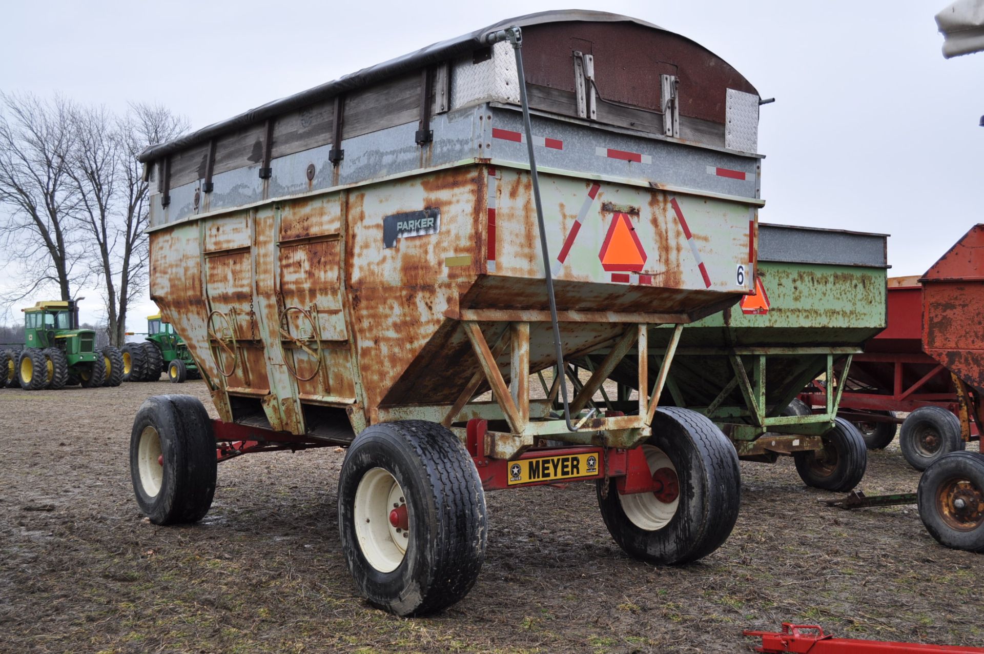 Parker gravity wagon, 500 bu, 2 doors, ****no gear**** - Image 4 of 6