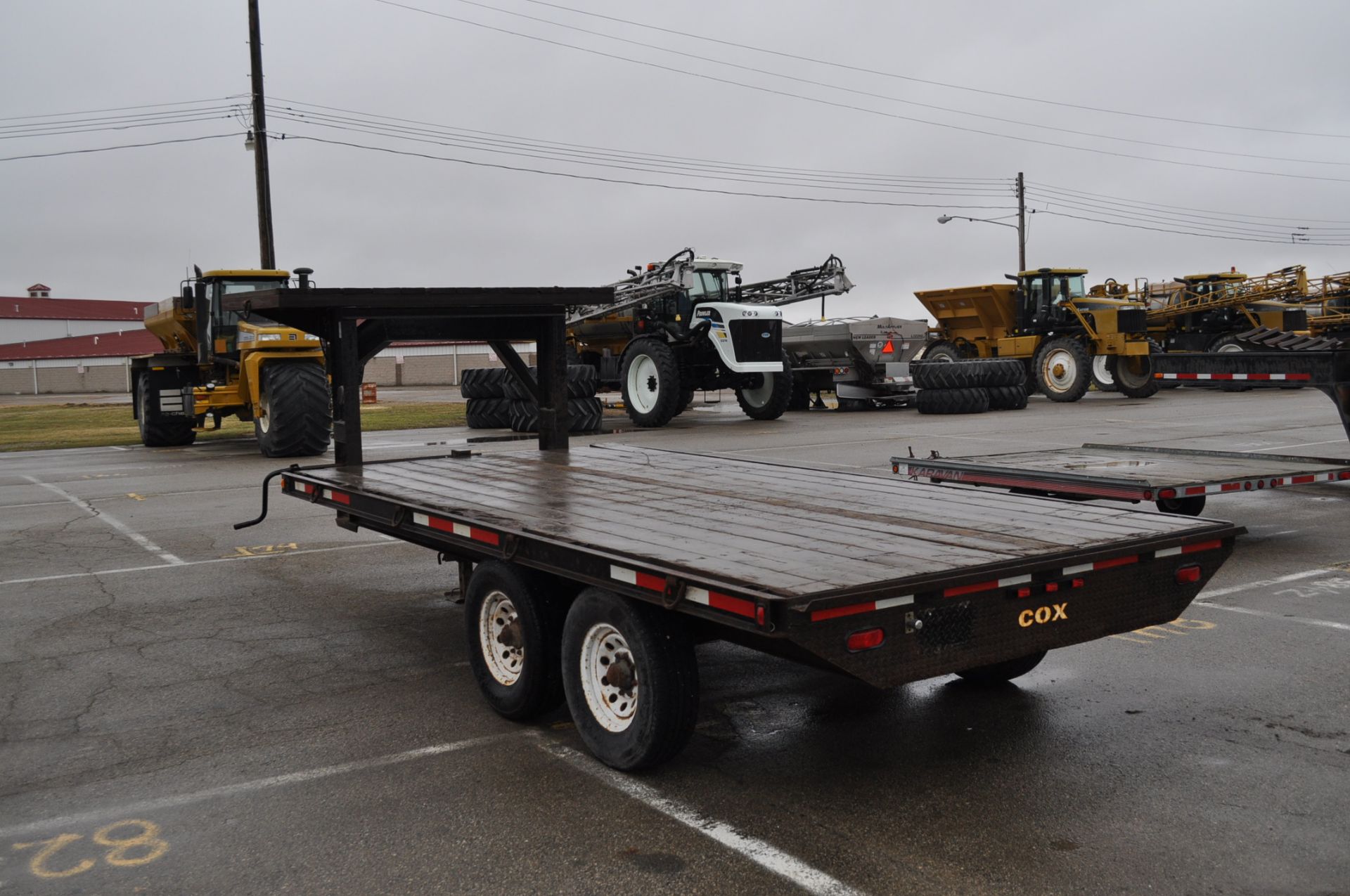 2002 Cox gooseneck flat trailer 14,000 gvw - Image 4 of 6