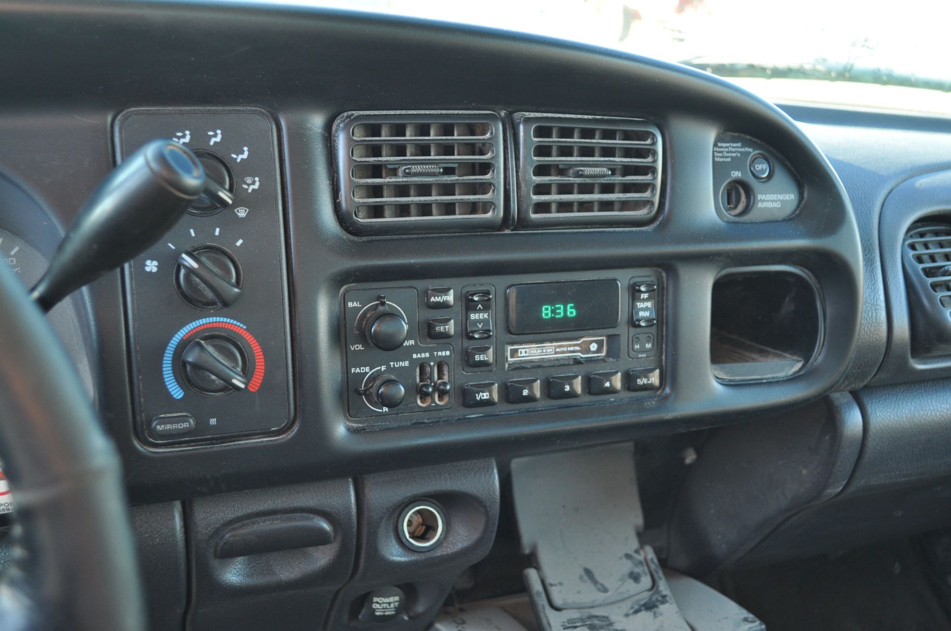 2000 Dodge Ram 2500 regular cab pickup, long bed, 2wd, Cummins Turbo Diesel, auto, running boards - Image 8 of 12