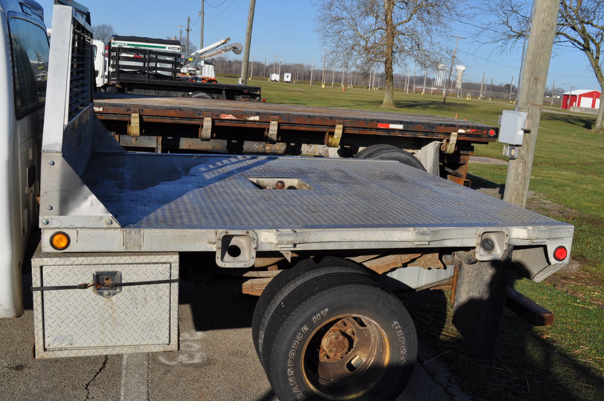 2007 Ford F-350 regular cab pickup, DRW, alum flatbed, Diesel, auto, 163,650 miles - Image 11 of 11