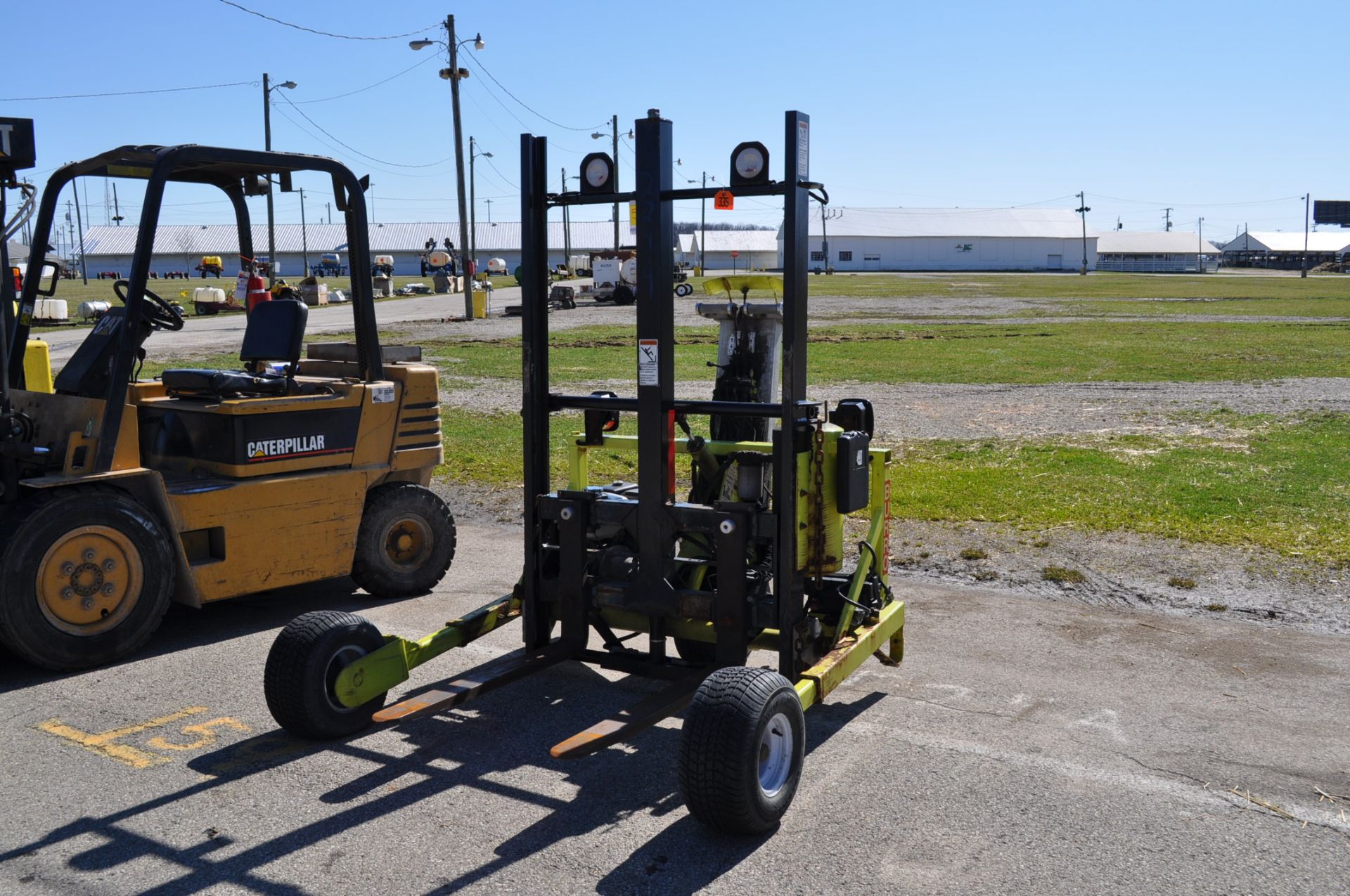 Burro Truck command fork lift, 3000#, 11hp Honda engine, walk behind