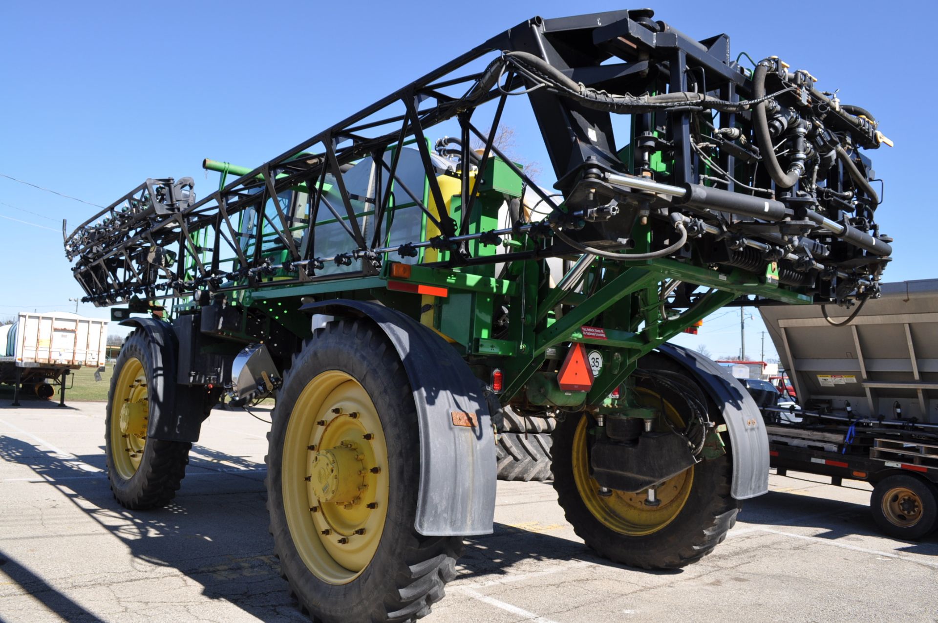 2010 John Deere 4930 combo, 5180 hrs, 380/105R50 tires, 710/70R42 float tires, 1250 SS tank, - Image 2 of 25