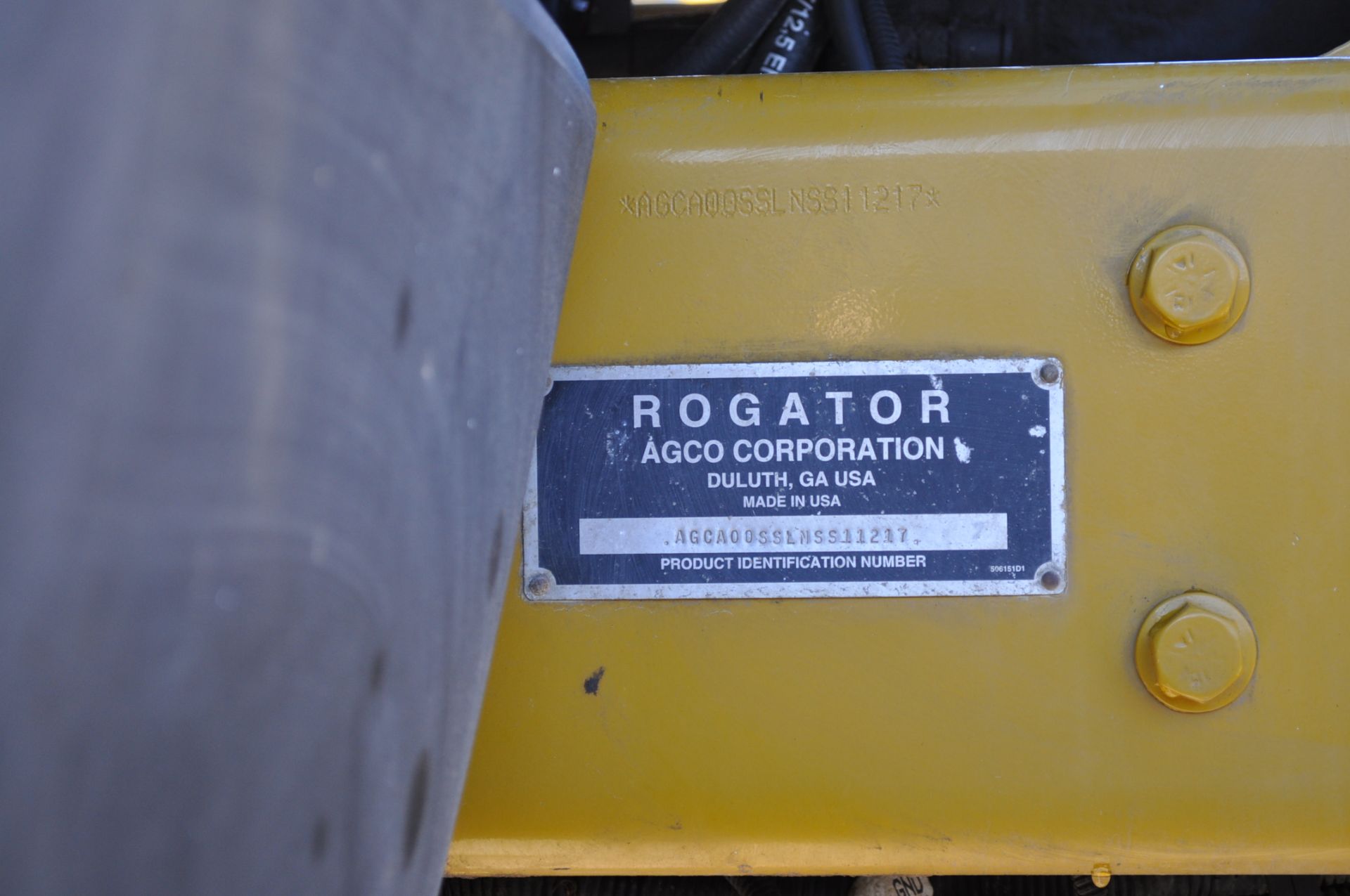 2007 1074SS Rogator dry spreader, 3868 hrs, New Leader G4 L4258G4 dry box, single bin, new in 2016 - Image 9 of 13