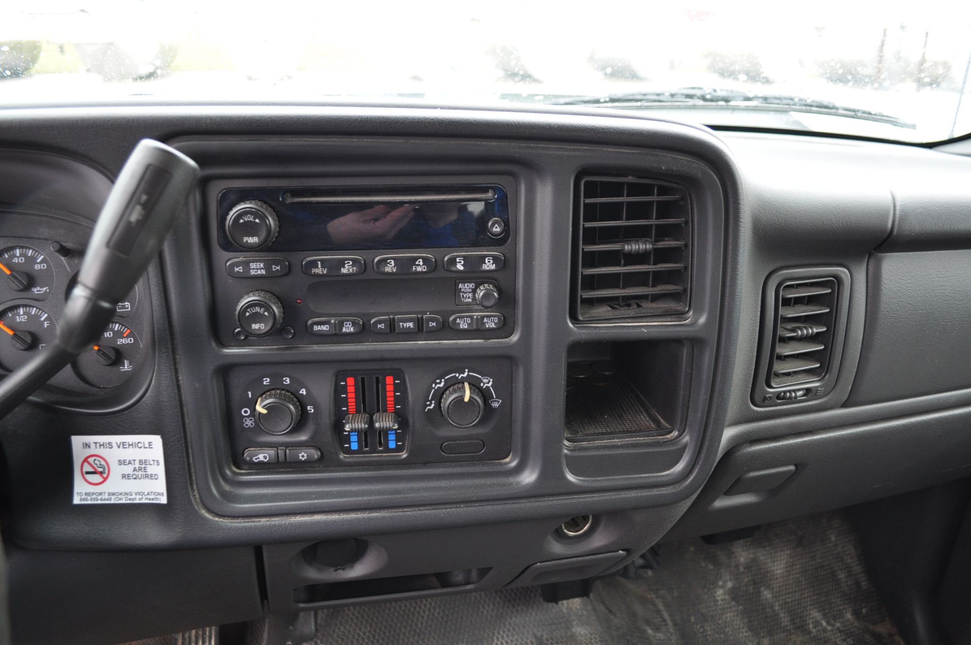 2007 Chevy 1500 ext cab pickup, 2wd, gas, auto, short bed, 245,202 miles, VIN 1GCEC19X87Z121173 - Bild 8 aus 10