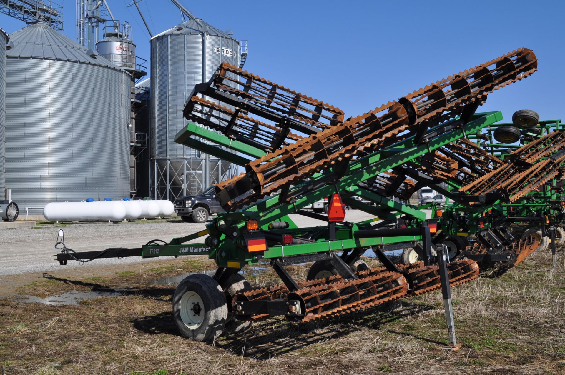 34’ J & M TF 212 torsion flex rolling double basket - Image 2 of 6