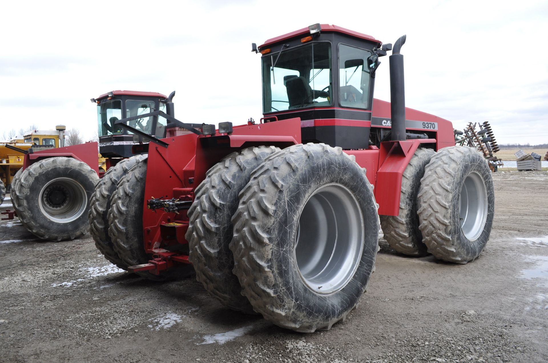 Case International 9370 4WD tractor, 8753 hrs, CHA, 4 hyd remotes, PTO, 20.8-42 duals, SN - Image 4 of 17