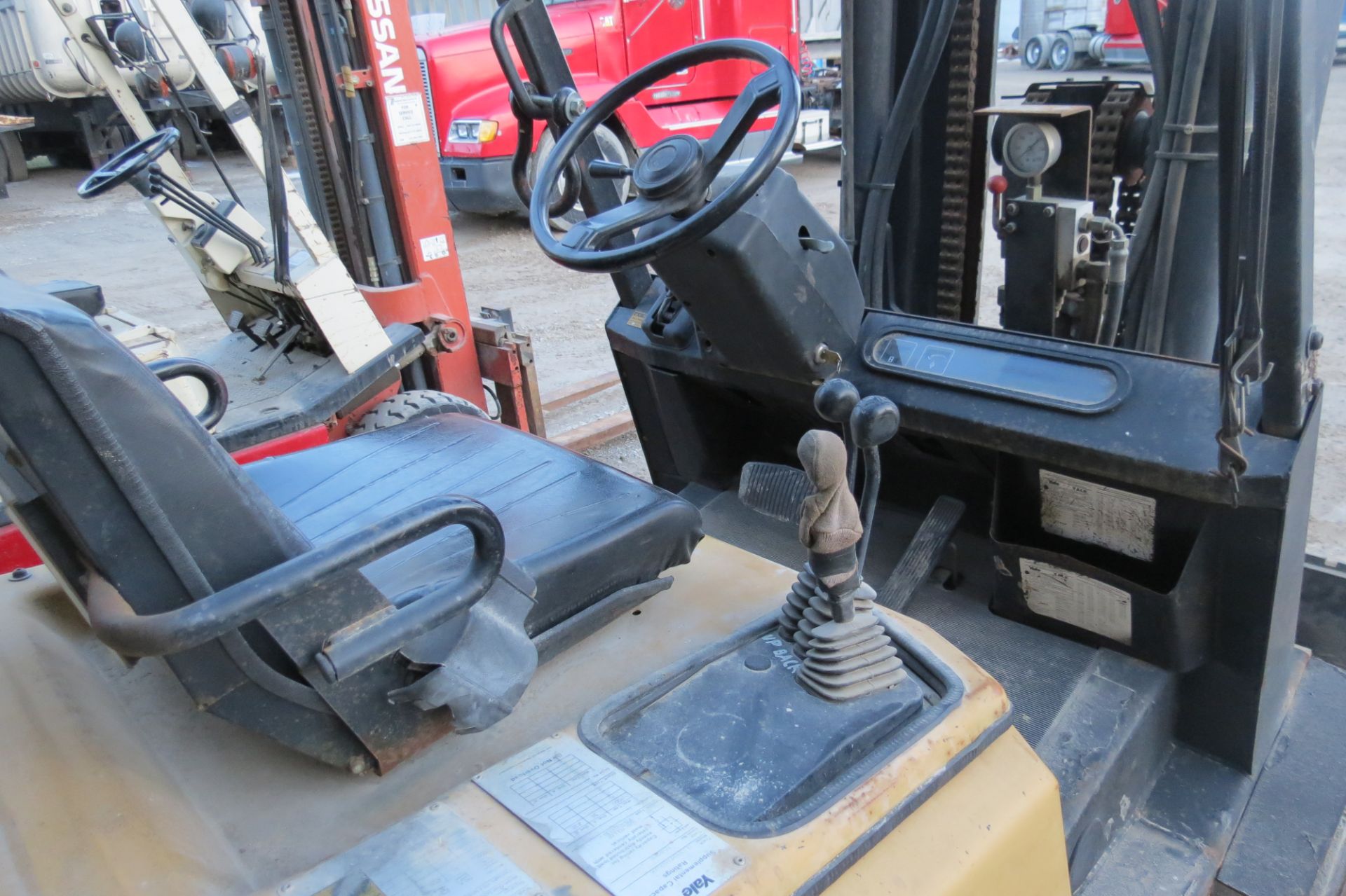 Yale forklift, 4500 lb cap, 3 stage mast, solid tires, LP, 7’ forks, sells with LP tank - Image 8 of 12