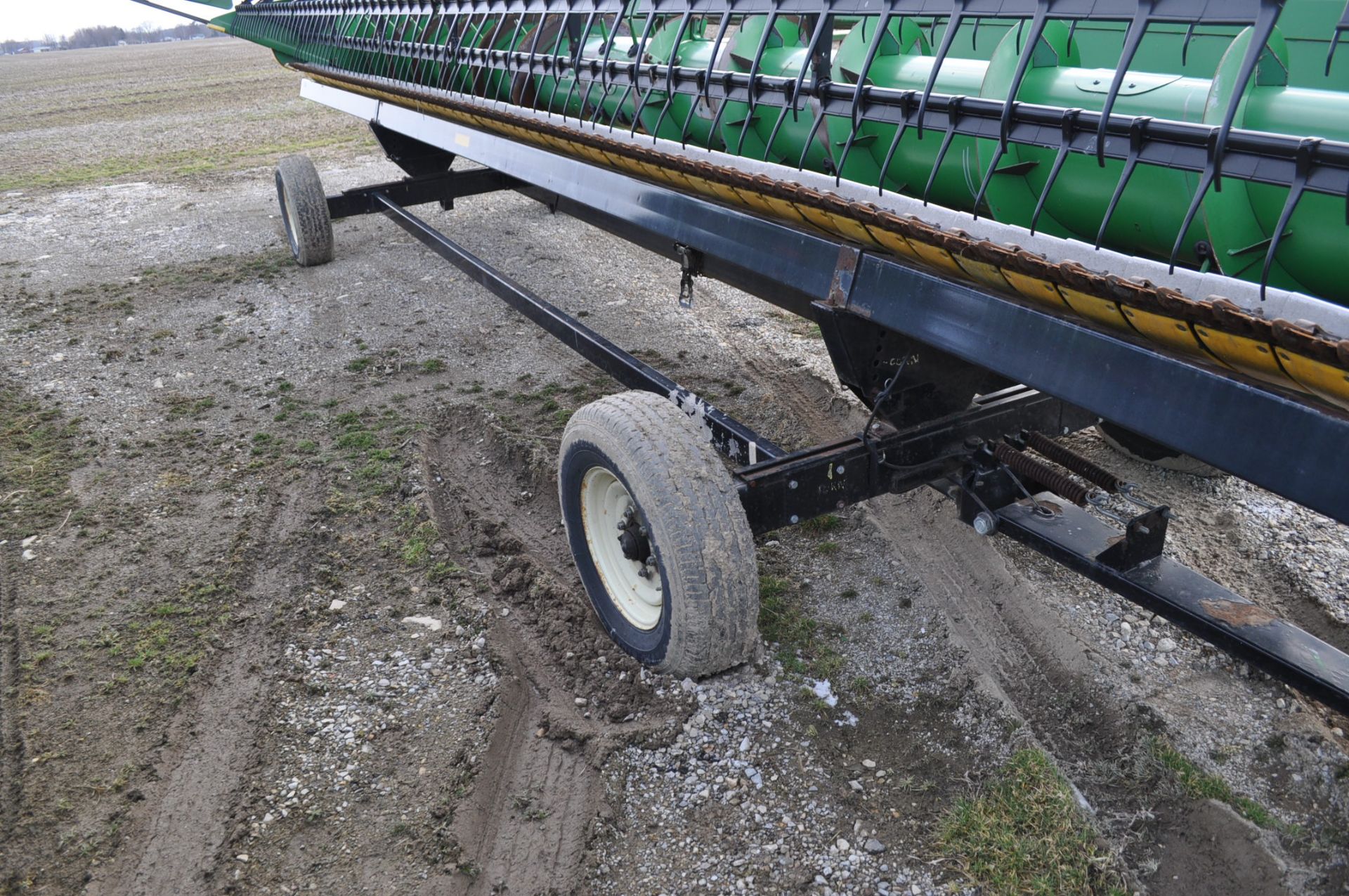 35’ J&M header wagon, 225/75R15 tires - Image 3 of 5