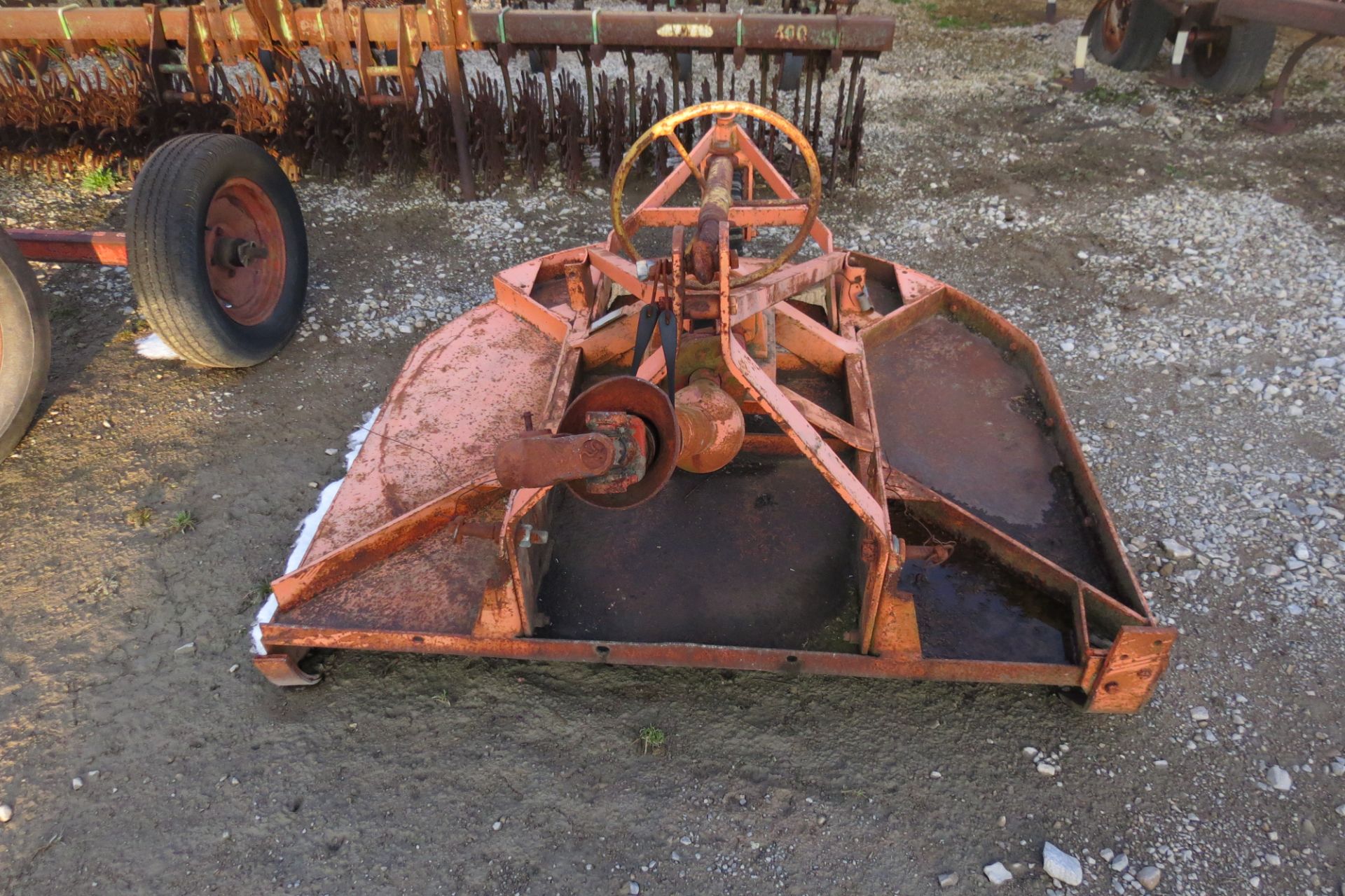 5' rotary mower, 3 pt, 540 PTO, tail wheel - Image 2 of 4