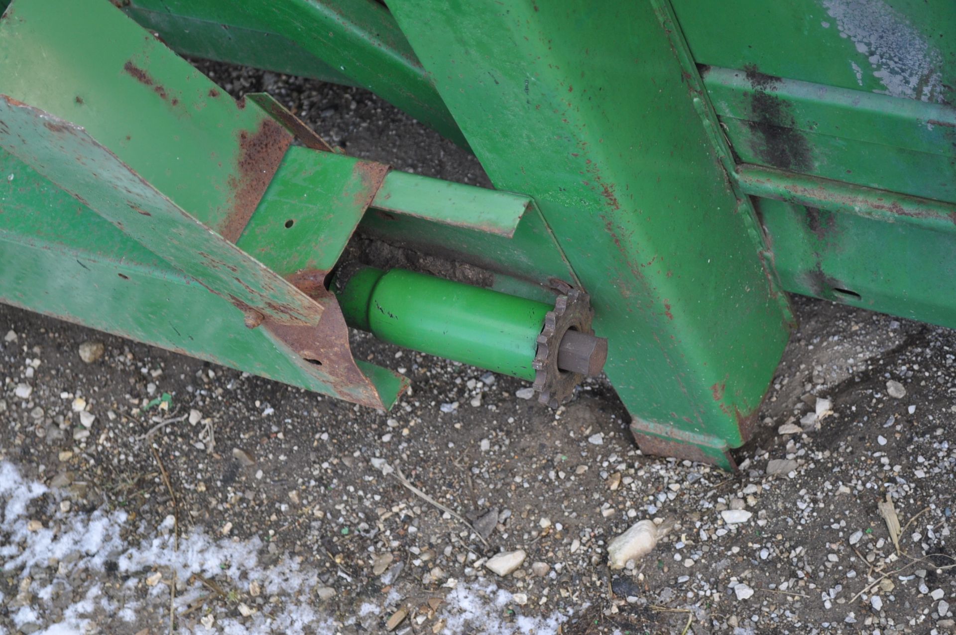 John Deere 643 corn head, oil bath, SN 471526 - Image 6 of 8