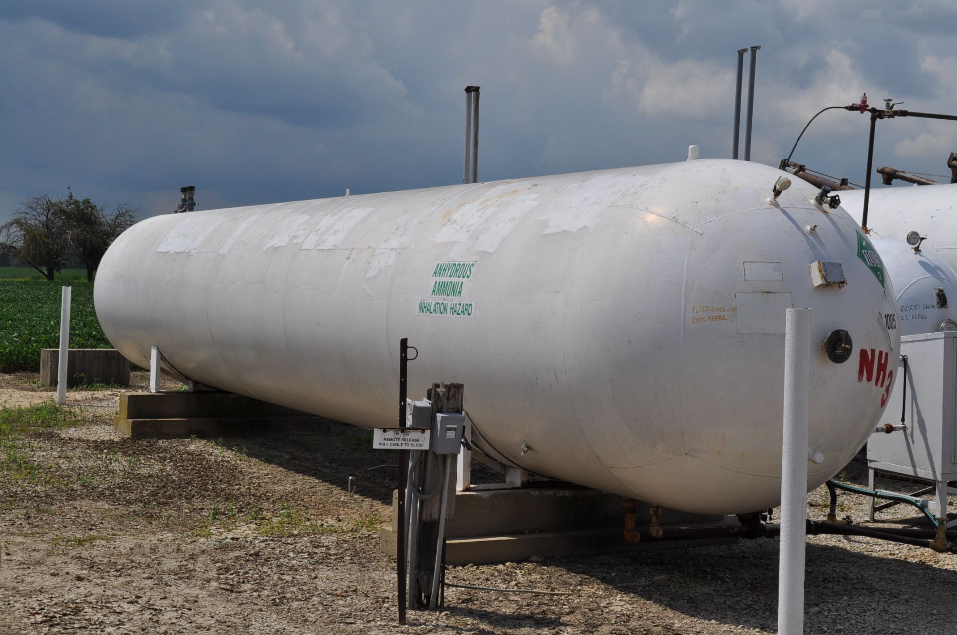 12,000 gal horizontal NH3 storage tank, Current state inspection, sells with Vapor pump, 30 day