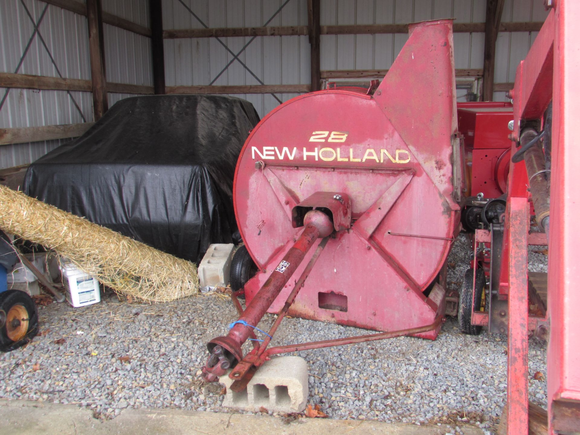 New Holland 28 silage blower, 540 pto, whirl-a-feed, Jeff Boike Hillsboro, OHIO (937)763-7149 - Image 2 of 7