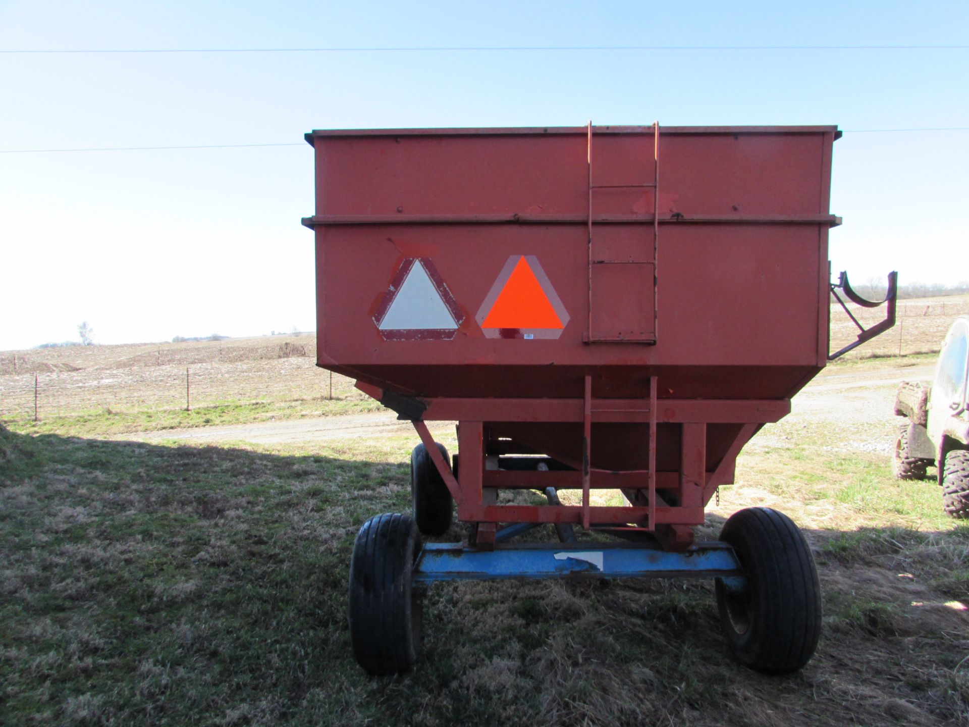 Kill Bros 250 bushel gravity wagon, Wayne Murphy  Wilmington, Ohio (937) 725-7853 - Image 2 of 2