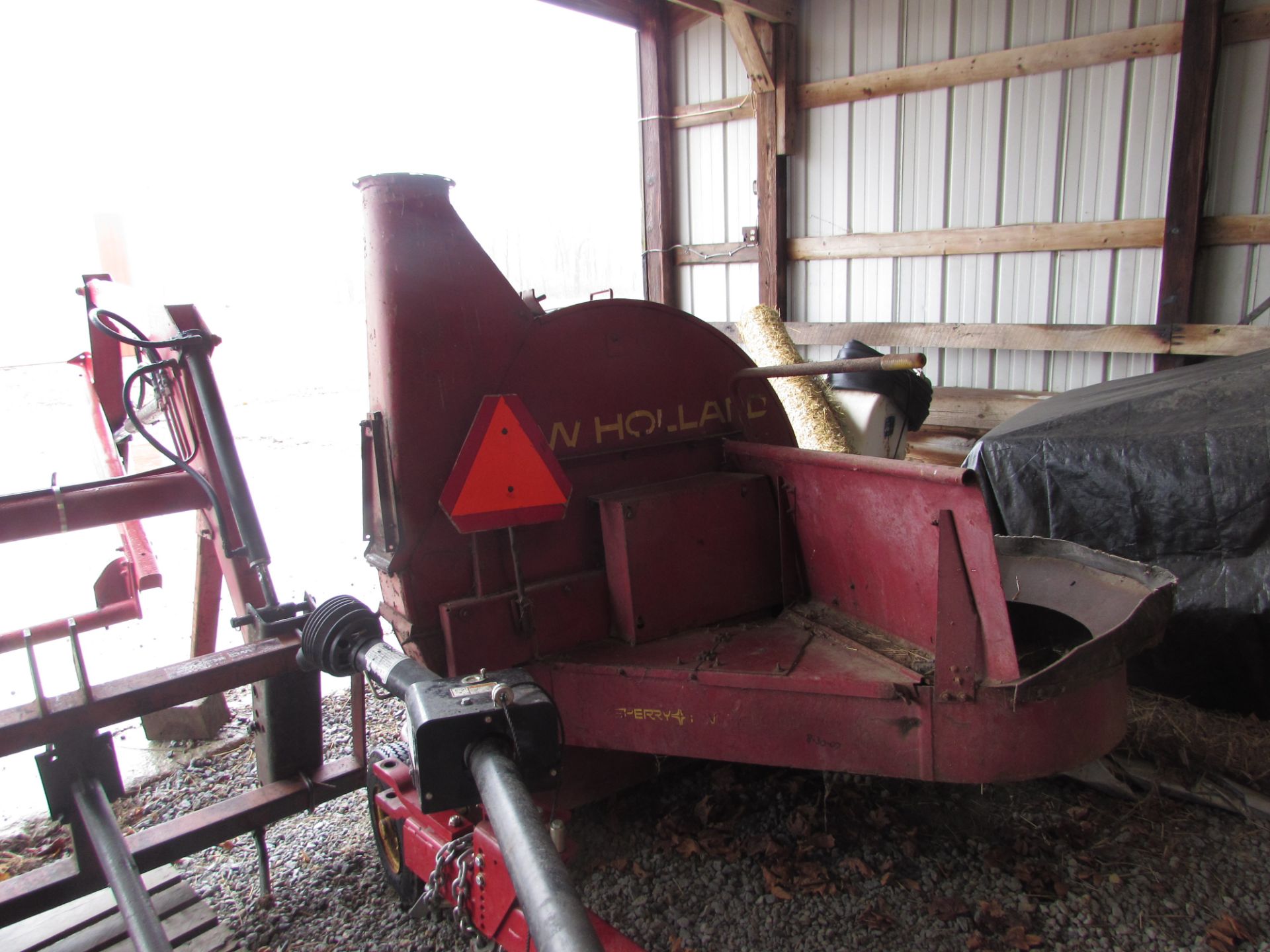 New Holland 28 silage blower, 540 pto, whirl-a-feed, Jeff Boike Hillsboro, OHIO (937)763-7149 - Image 5 of 7