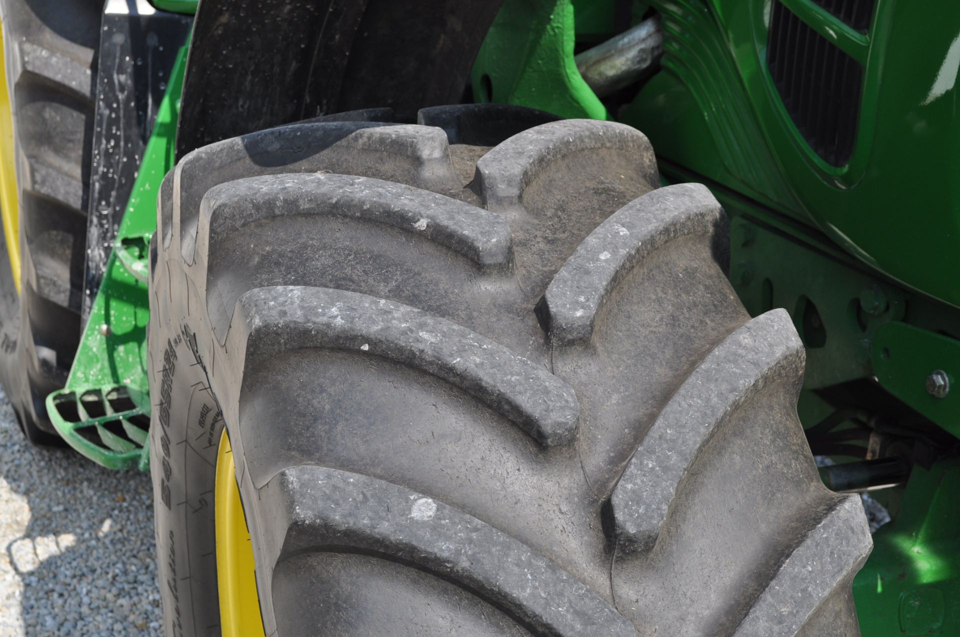 John Deere 6430 Premium tractor, MFWD, CHA, 600/65R38 rear, 540/65R24 front, IVT, front susp. - Image 6 of 18